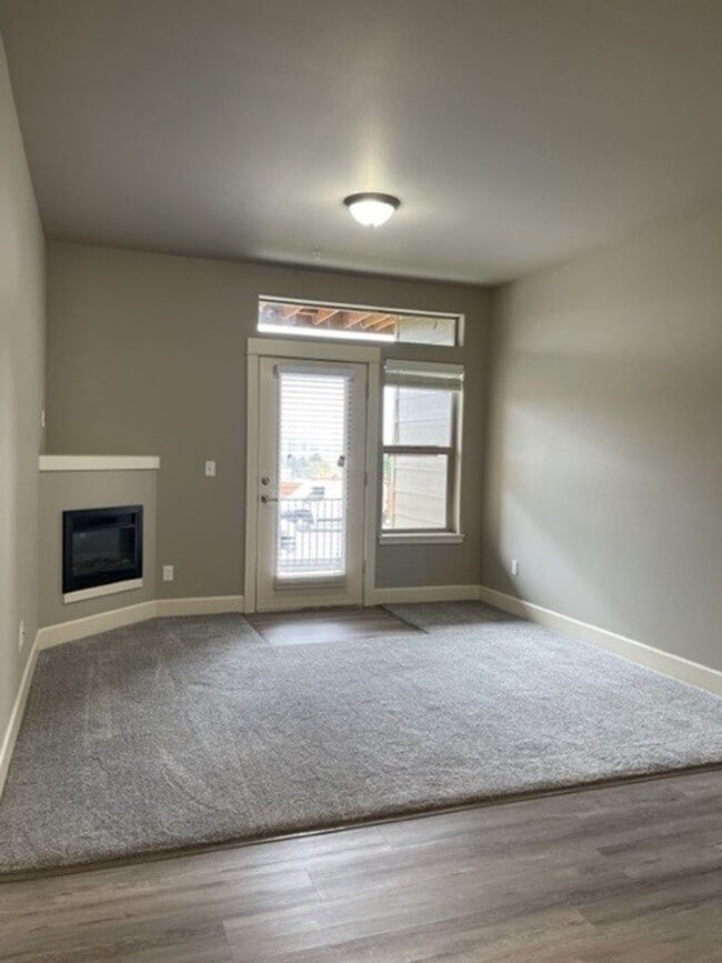 Interior Photo - The Ridge @ Belle Vista