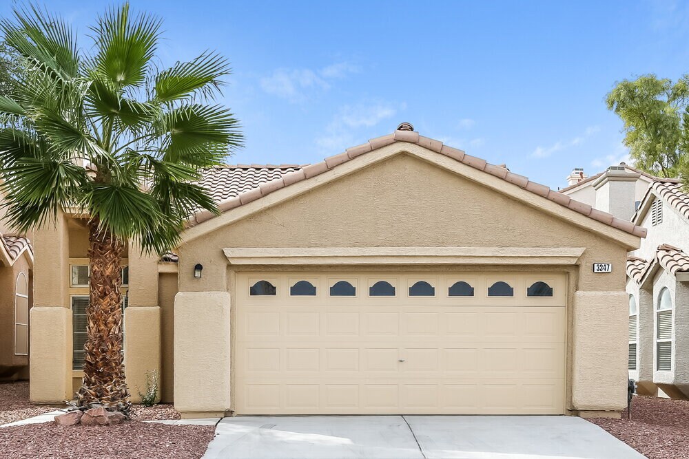 Foto principal - 3347 Steppe St