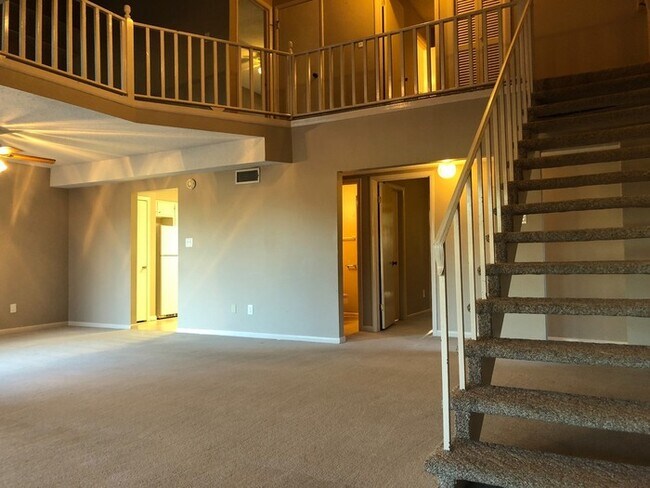 Building Photo - West Pensacola - Perdido Bay Villas - 3 be...