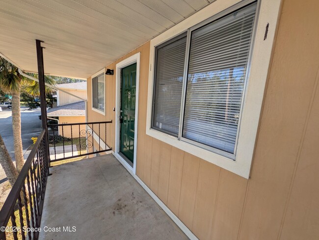 Foto del edificio - 225 Knox McRae Dr