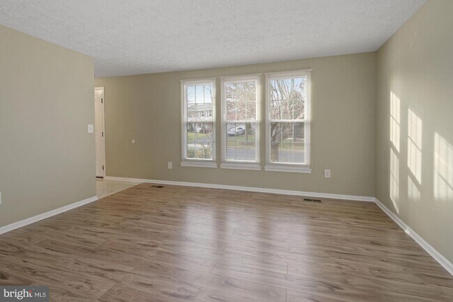 Foto del edificio - 1346 Rock Chapel Rd