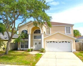 Building Photo - 6991 Hammock Trace Dr