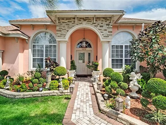 Foto principal - 5676 Vintage View Blvd