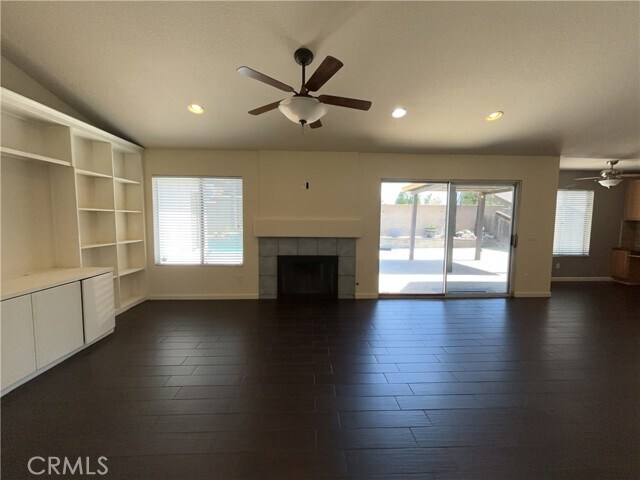Building Photo - 2784 W Via Bello Dr
