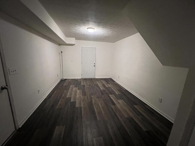 Photo - 2025 Marbut Forest Dr (Lithonia, GA) House