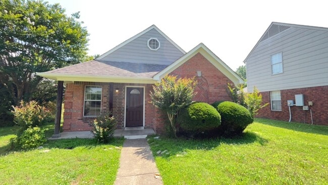 Renovated 2 Bedroom 2 Bath Home for Rent! - Renovated 2 Bedroom 2 Bath Home for Rent!