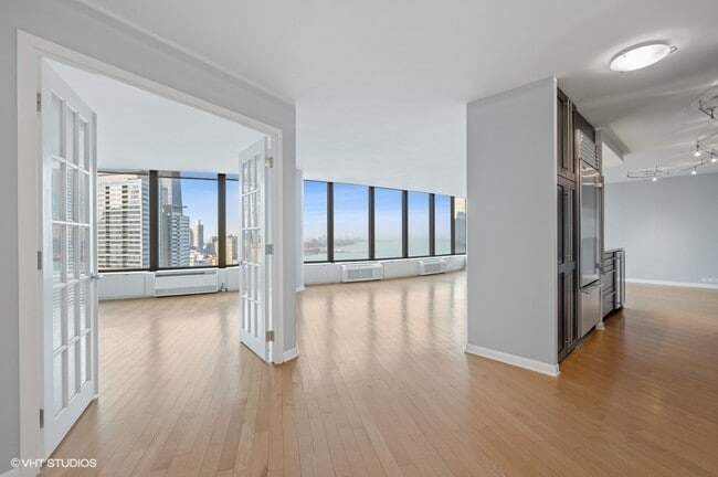 Foto del edificio - 505 N Lake Shore Dr