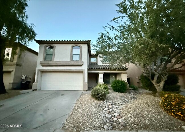 Foto del edificio - 2528 W Straight Arrow Ln