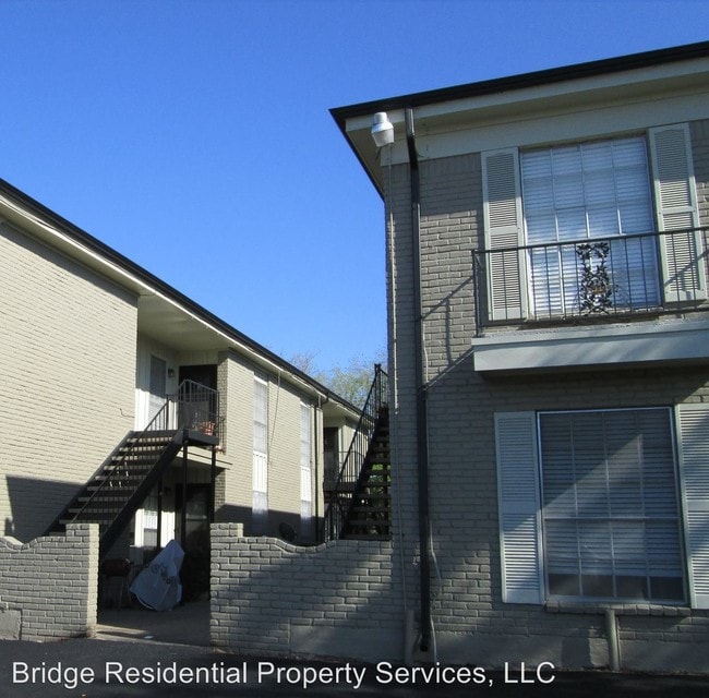 Building Photo - 5504 Birchman Ave