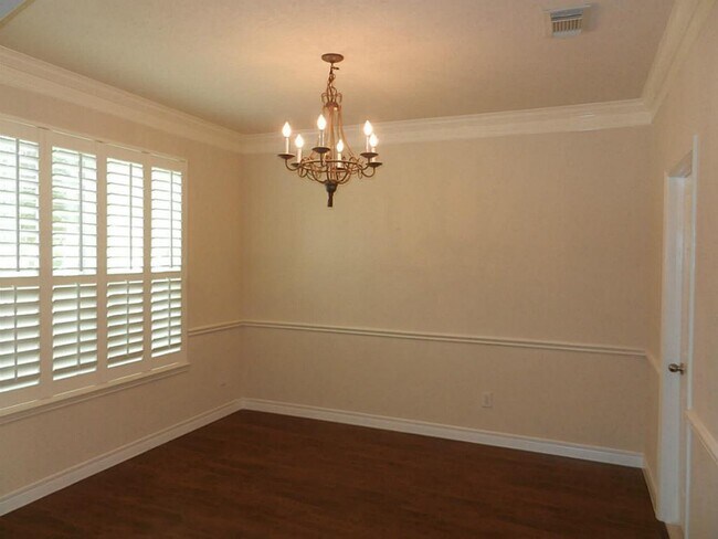 Building Photo - 19327 Linden Meadow Ln