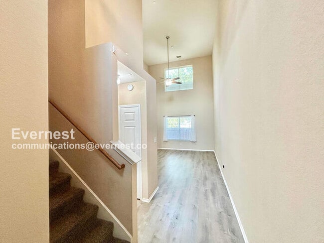 Building Photo - 8521 Brunswick Dr