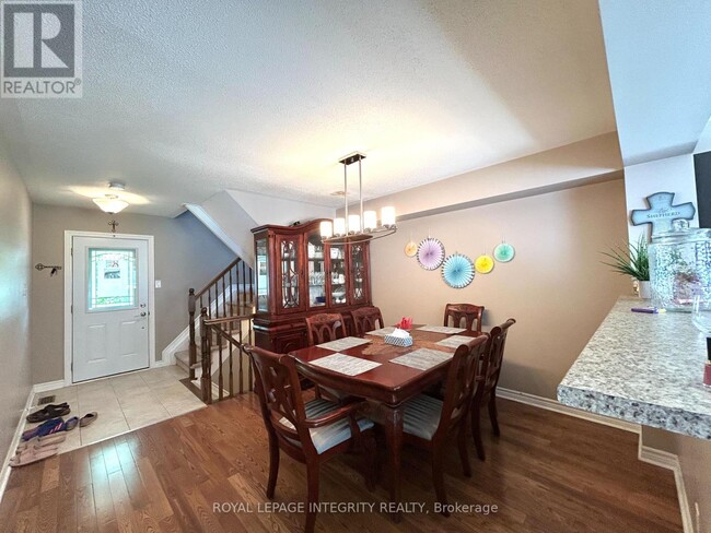 Building Photo - 3116 Burritts Rapids Pl