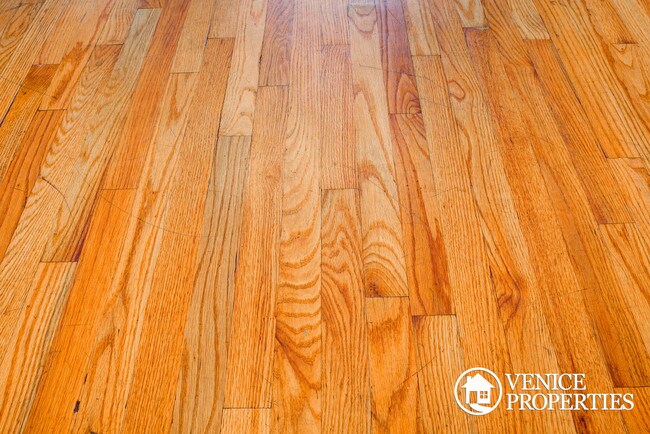 Foto del edificio - 1990 Summit St