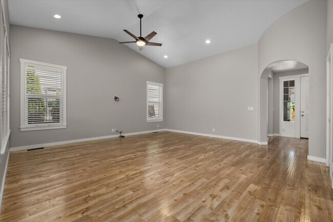 Foto del edificio - Charming 4?BR | 3?BA Home in Avimor