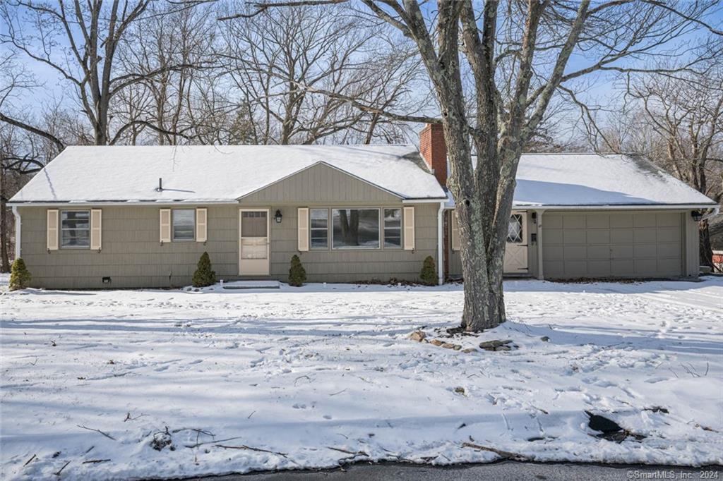 45 Crestwood Dr, Bristol, CT 06010 House Rental in Bristol, CT