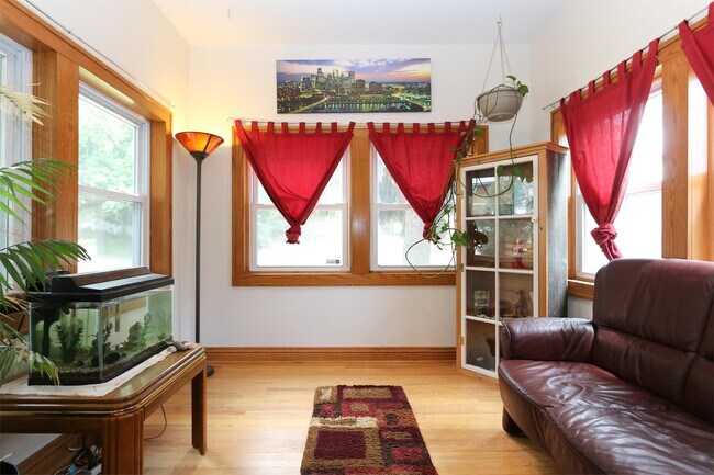 Foto del edificio - 3306 Johnson St NE