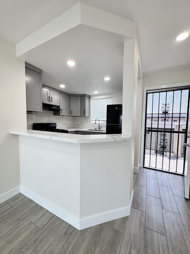 Foto del edificio - 1117 E 4th St