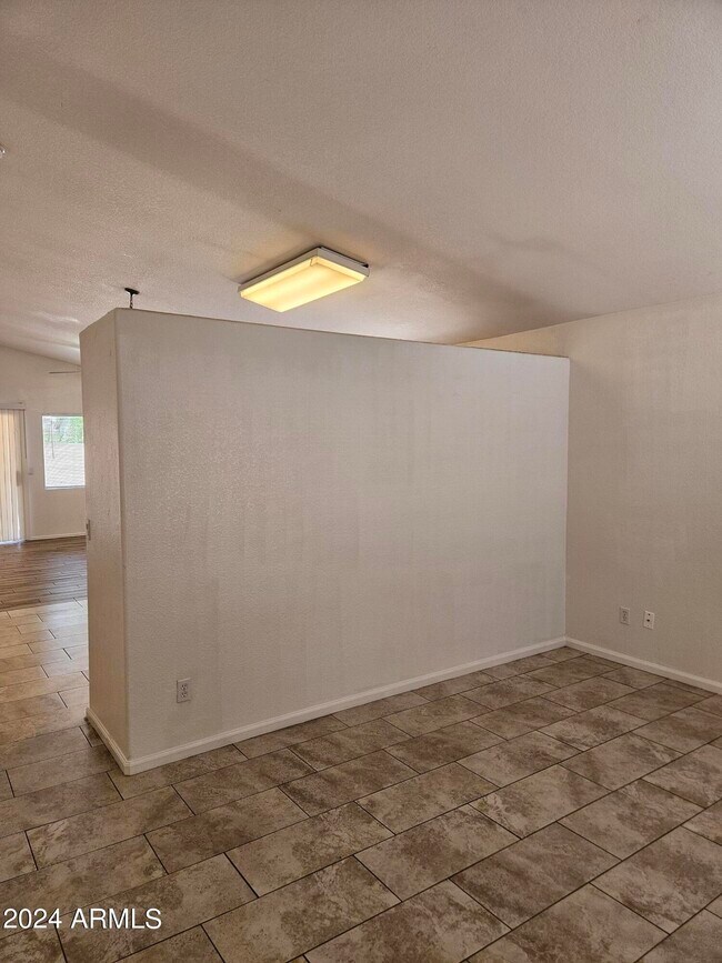 Building Photo - 8224 W Mohave St