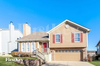 Building Photo - 11031 N McKinley Ave