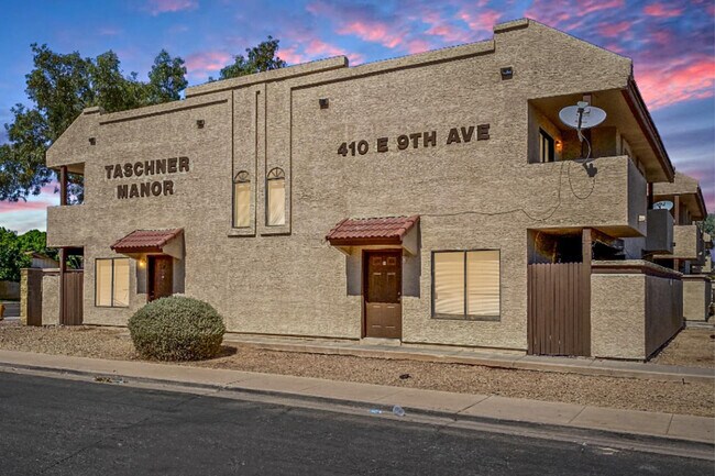 Building Photo - 410 E 9th Ave