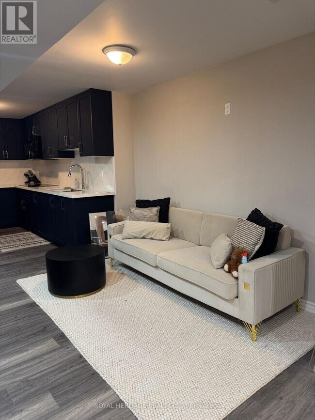 Building Photo - 105 Van Scott Dr