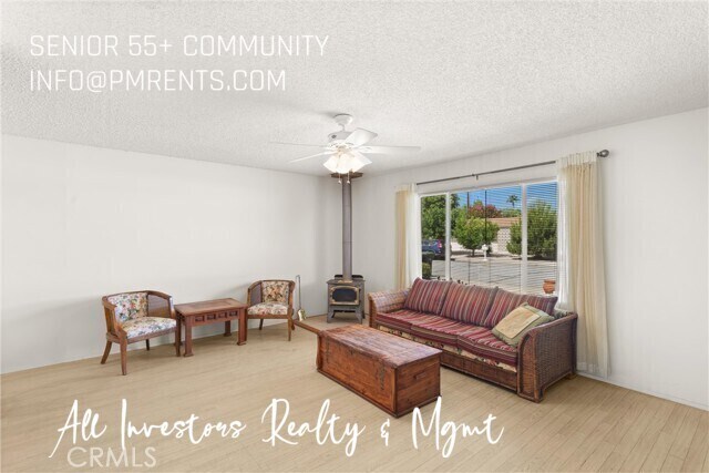 Building Photo - 880 S Ramona St