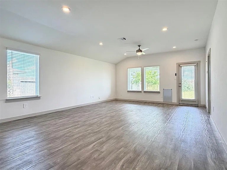 Photo - 41 Desert Spring Ln (Manvel, TX)