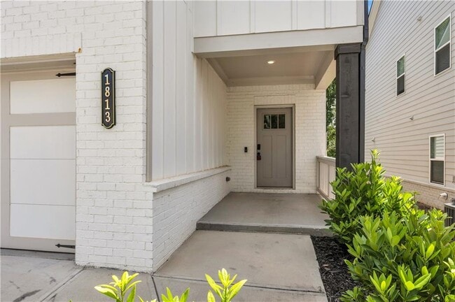 Building Photo - 1813 Westfall Lndg