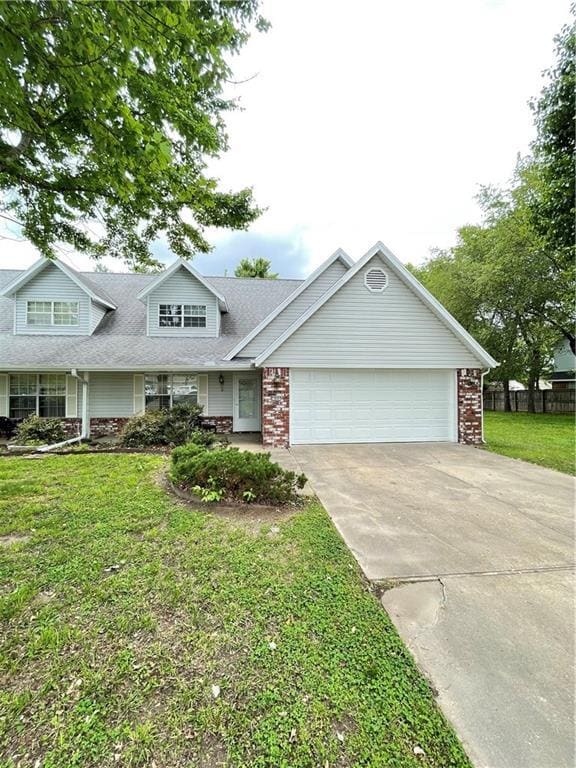 1364 Shannon St, Springdale, AR 72764 Townhome Rentals in Springdale