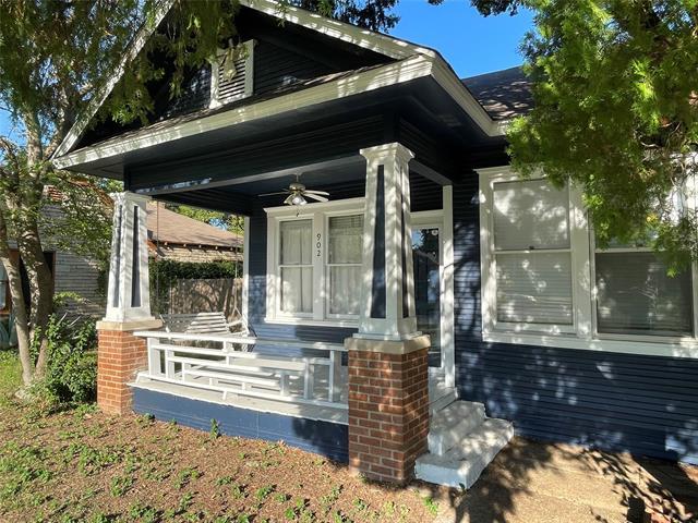 Foto del edificio - 902 N Winnetka Ave