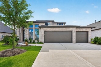 Building Photo - 7438 Denali Dr