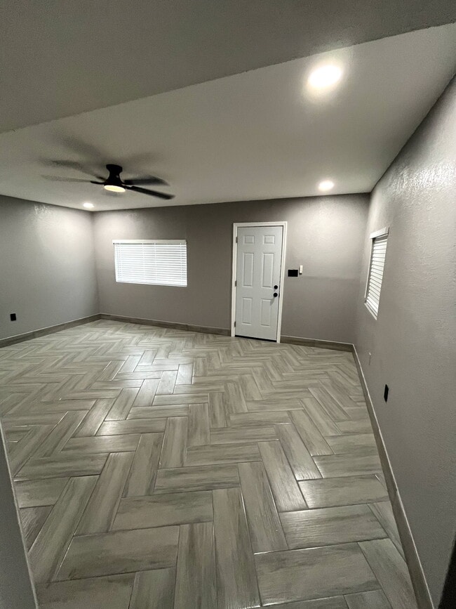 Foto del edificio - 4007 E Pocahontas Ave