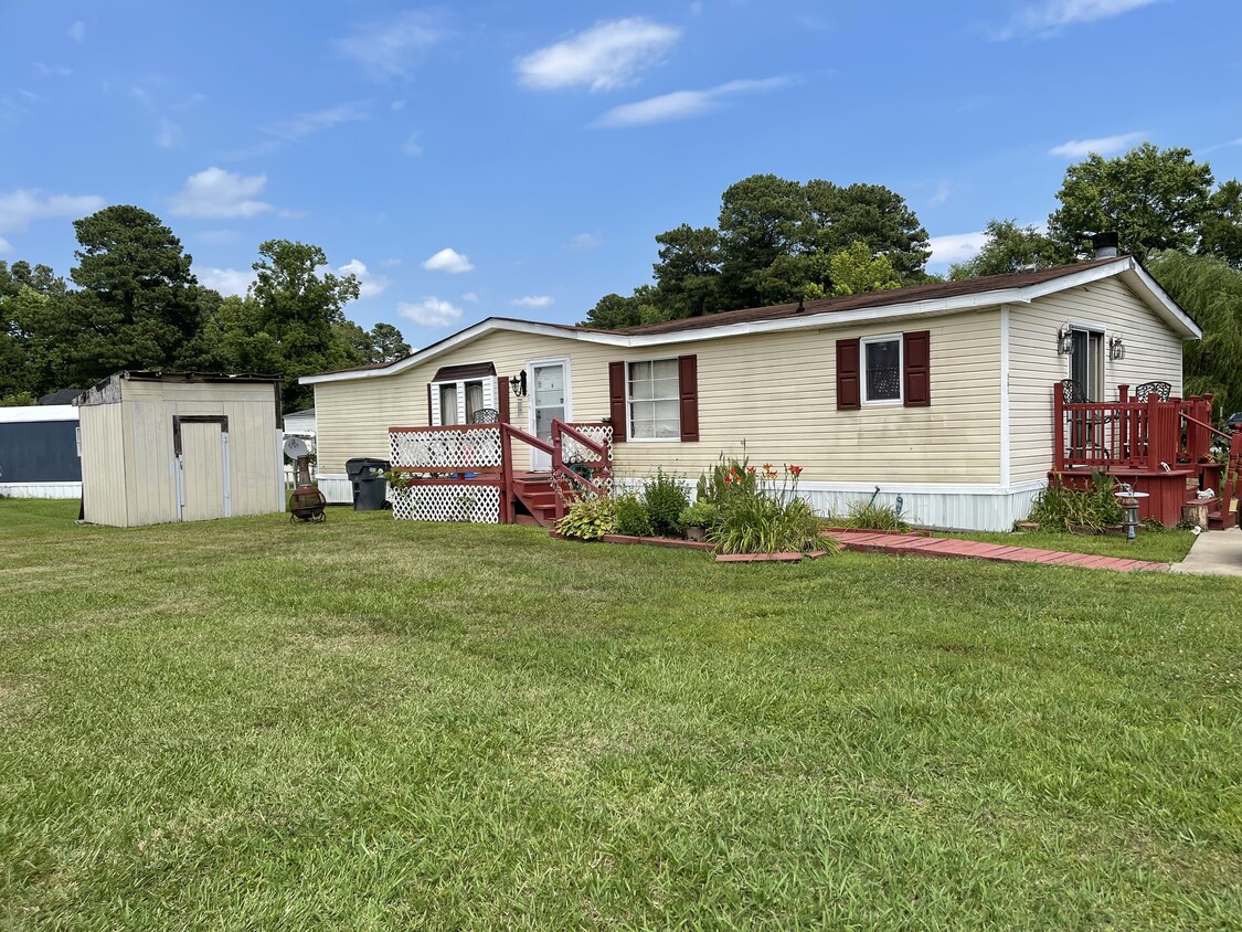 Primary Photo - 1161 Nansemond Pkwy