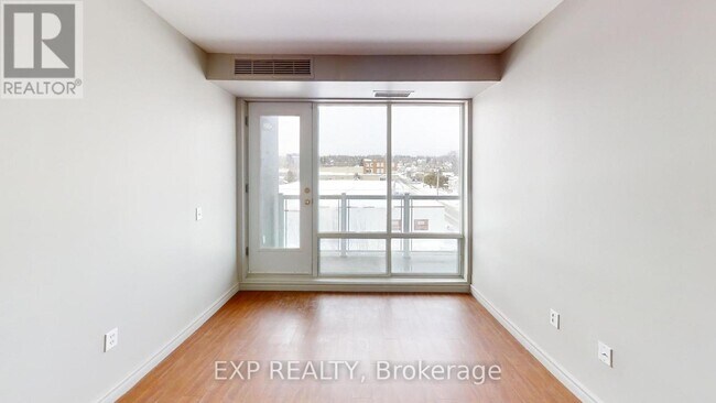 Photo du bâtiment - 95 Barrie Rd