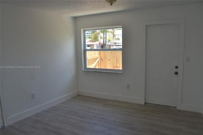 Building Photo - 2630 SW 29th Ave