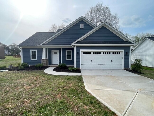 Building Photo - 9825 Rich Hatchet Road