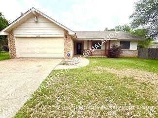 Building Photo - 14110 Stone Tree St