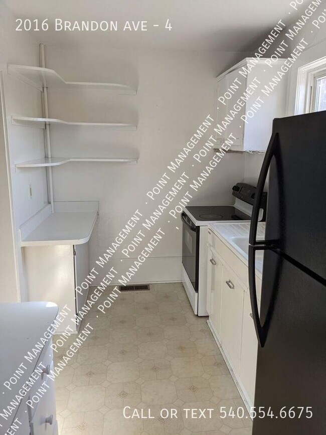 Building Photo - Quiet 2 bed 1 bath in Raleigh Court