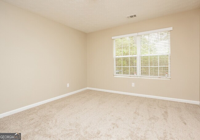 Building Photo - 613 Carlton Pointe Dr