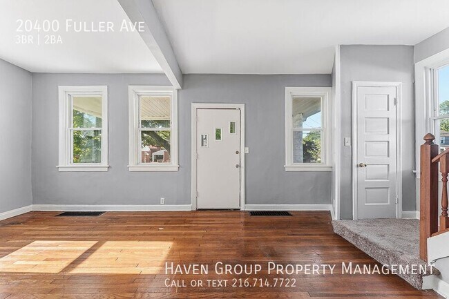 Foto del edificio - 20400 Fuller Ave