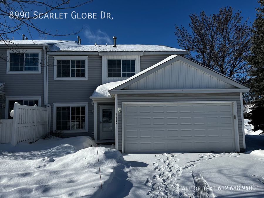 Foto principal - 2 Bed, 1.5 Bath Plus Flex Space! Deposit F...