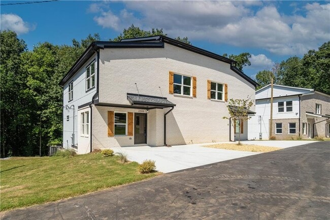 Building Photo - 2387 Highpoint Rd