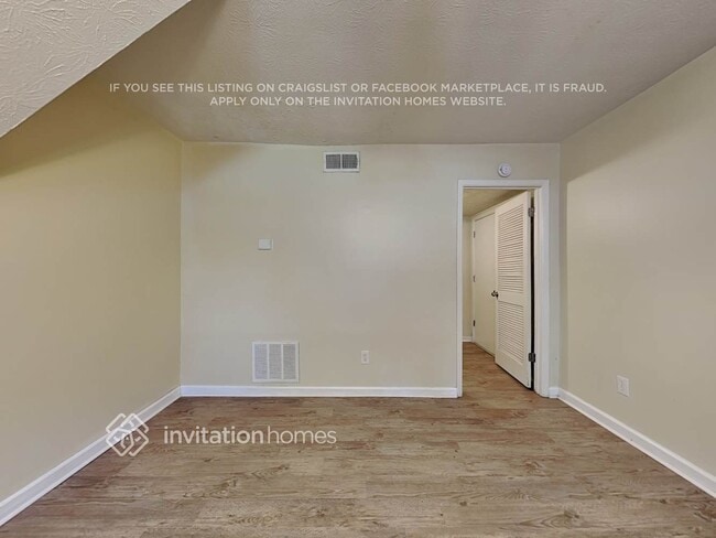 Building Photo - 939 Bermuda Ct