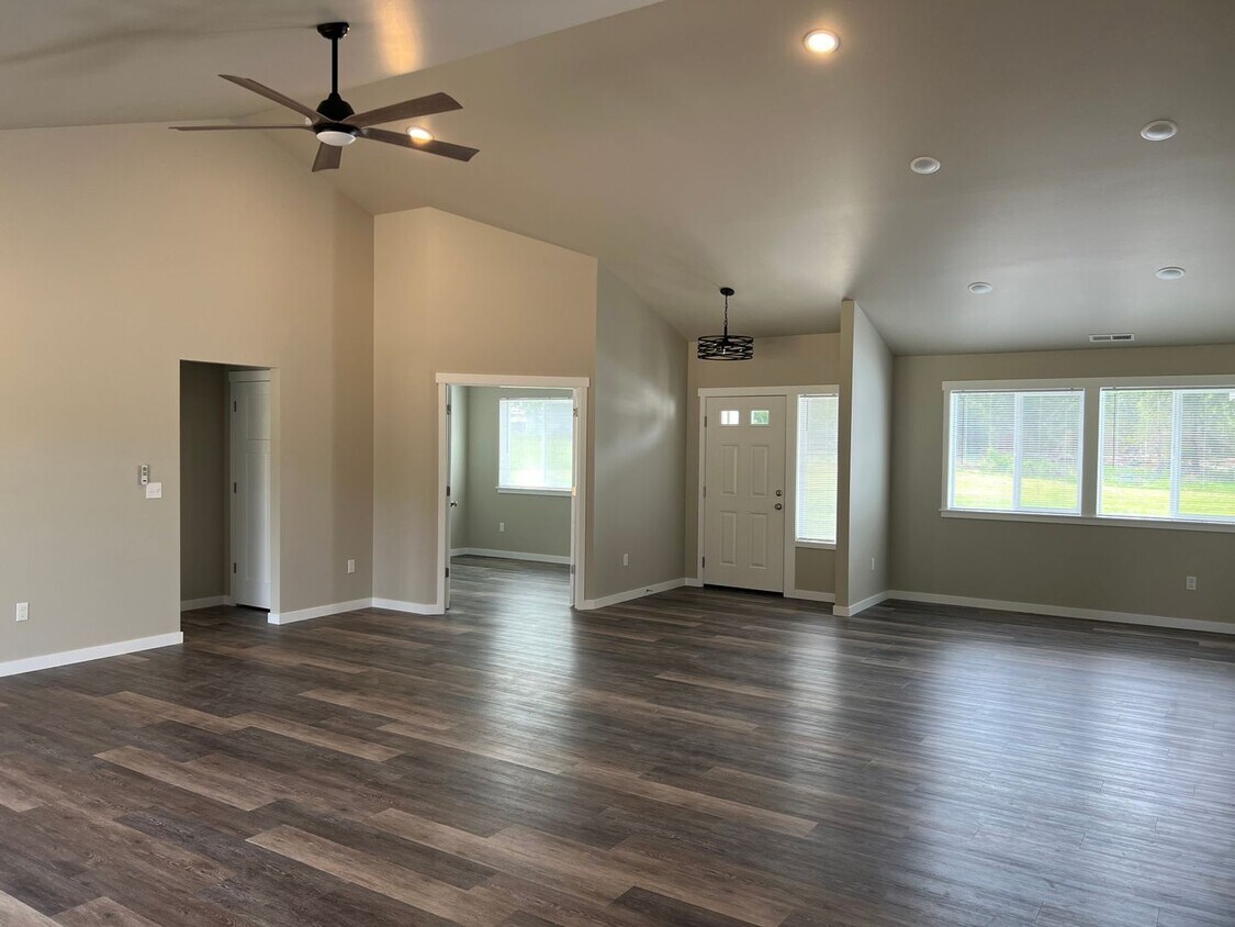 Foto principal - Country quiet, brand new house
