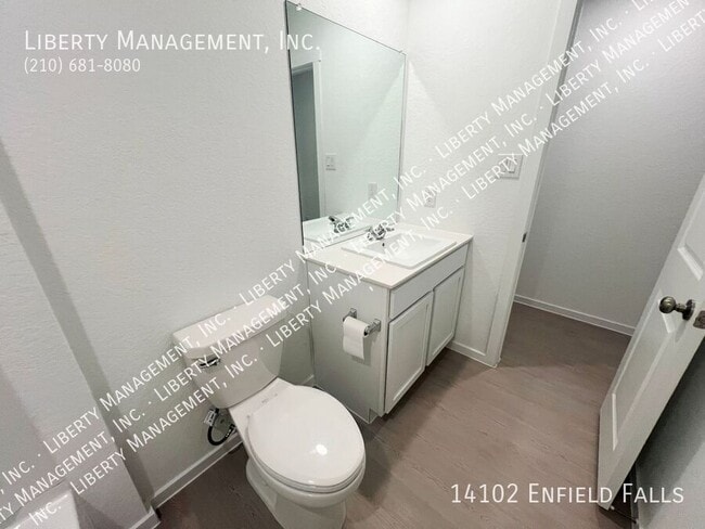 Building Photo - 14102 Enfield Fls