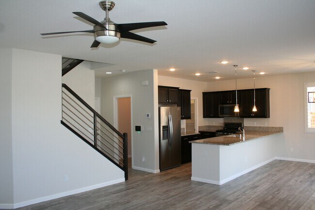 Building Photo - Toll Brothers/So. Reno Home