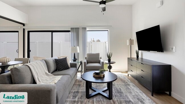 Foto del edificio - 2121 W Butler Dr