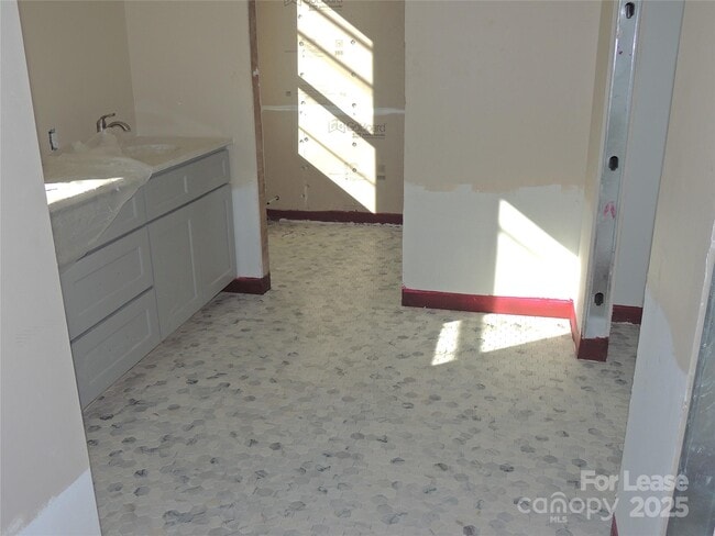 Foto del edificio - 125 Central St