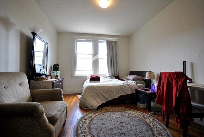 Foto del edificio - Great Comm. Ave 2-Bed Near B, C, D Lines! ...