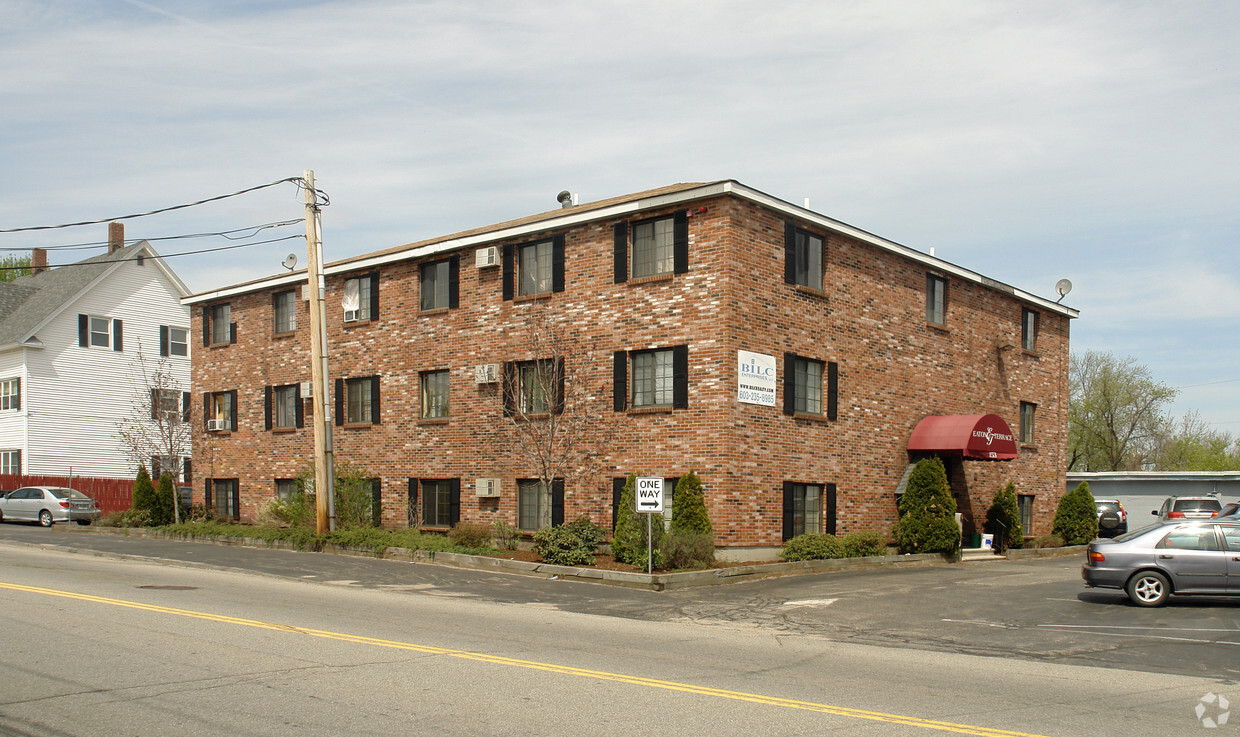 Building Photo - West Hancock Apartments